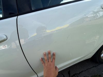 Scratches / Dings / Dents
