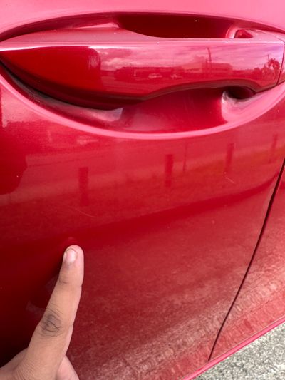 Scratches / Dings / Dents