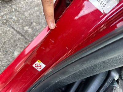 Scratches / Dings / Dents