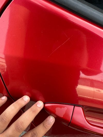 Scratches / Dings / Dents